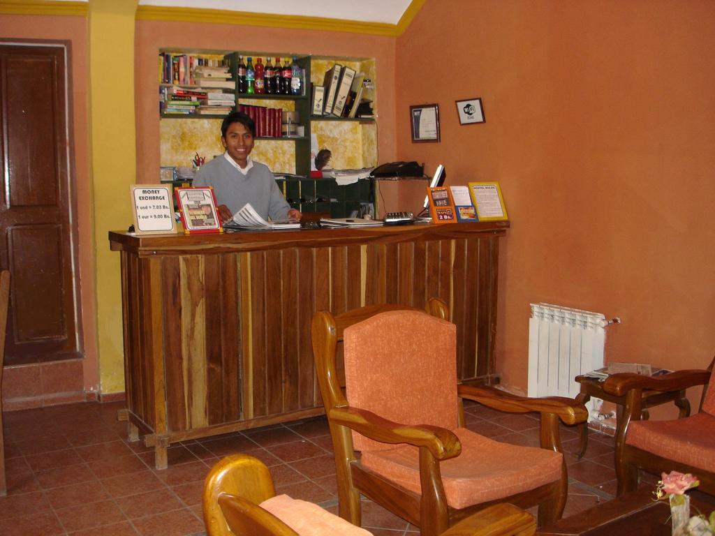 Hostal La Casona Potosí Exterior foto